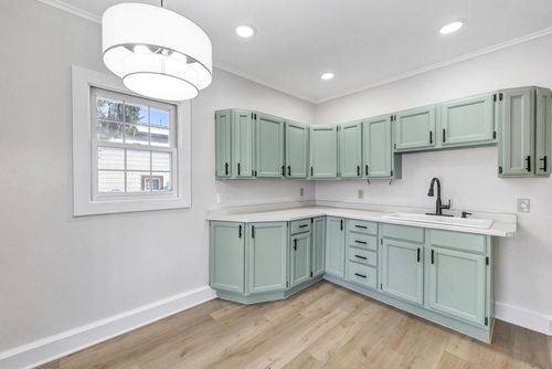 1306 New York Avenue, Manitowoc, WI, 54220 | Card Image