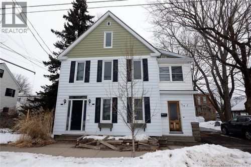 721 Churchill Row, Fredericton, NB, E3B1P7 | Card Image