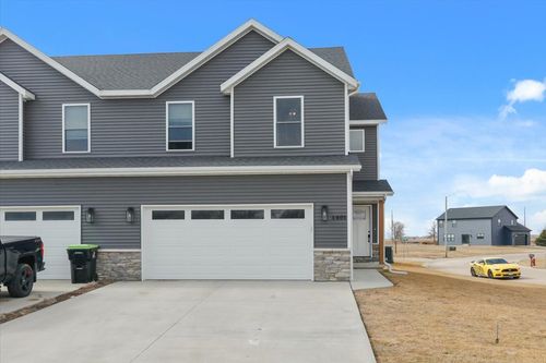 401 A Jenny Ln, Heyworth, IL, 61745-7707 | Card Image