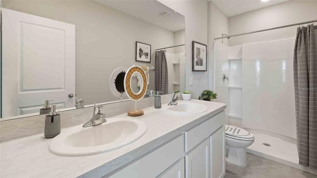 466 Mangrove Shade Cir, Townhouse with 3 bedrooms, 3 bathrooms and null parking in APOLLO BEACH FL | Image 13