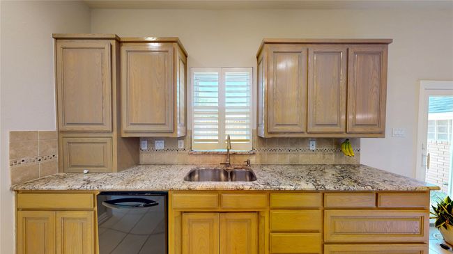 Kitchen view 3 | Image 15