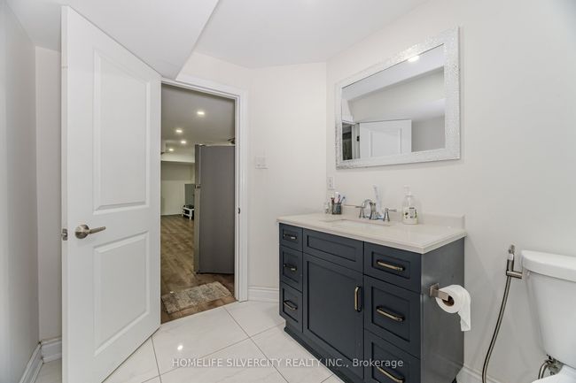 13 Fenchurch Dr, House other with 6 bedrooms, 5 bathrooms and 4 parking in Brampton ON | Image 33