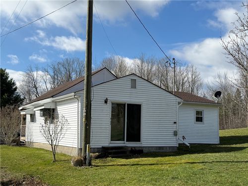 9580 Lodi Center Rd, Lodi, NY, 14860-9715 | Card Image