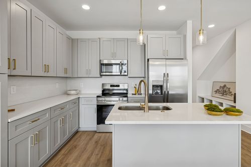 172-172 High Park Cir, Lebanon, TN, 37090-2217 | Card Image