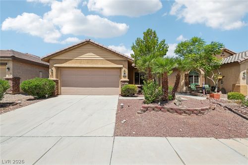 3879 Paint Ct, Las Vegas, NV, 89122-3420 | Card Image