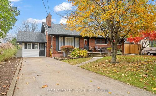 24 Brisbane Glen, Saint Catharines, ON, L2N3K9 | Card Image