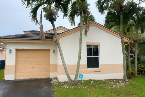 18484 Nw 22nd St, Pembroke Pines, FL, 33029-3810 | Card Image