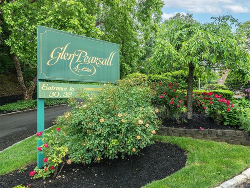 2d-32 Pearsall Ave, Glen Cove, NY, 11542-3000 | Card Image