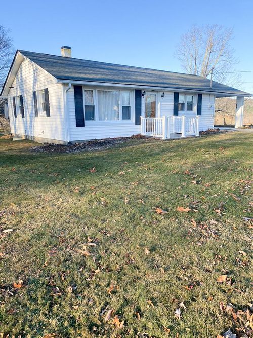 7874 Flatridge Rd, Troutdale, VA, 24378-2095 | Card Image