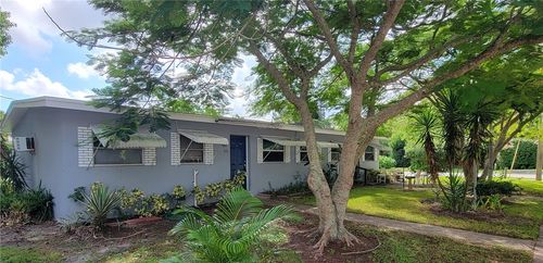 1806 22nd Ave, Vero Beach, FL, 32960-3082 | Card Image