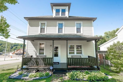 900 Elder Ave, Northern Cambria, PA, 15714-1421 | Card Image