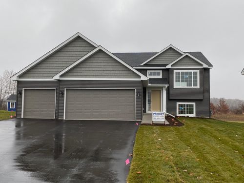 37583 Greenwich Ct, North Branch, MN, 55056-6397 | Card Image