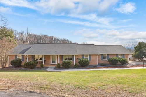 4339 Denbeigh Cir, Vinton, VA, 24179 | Card Image