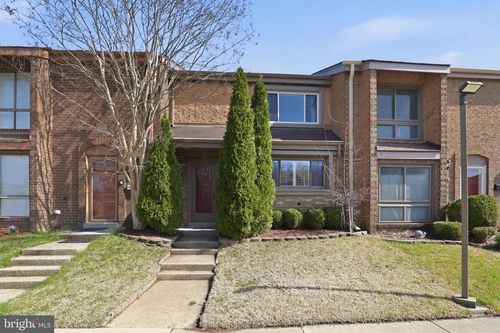 8412 Canning Ter, GREENBELT, MD, 20770-2704 | Card Image