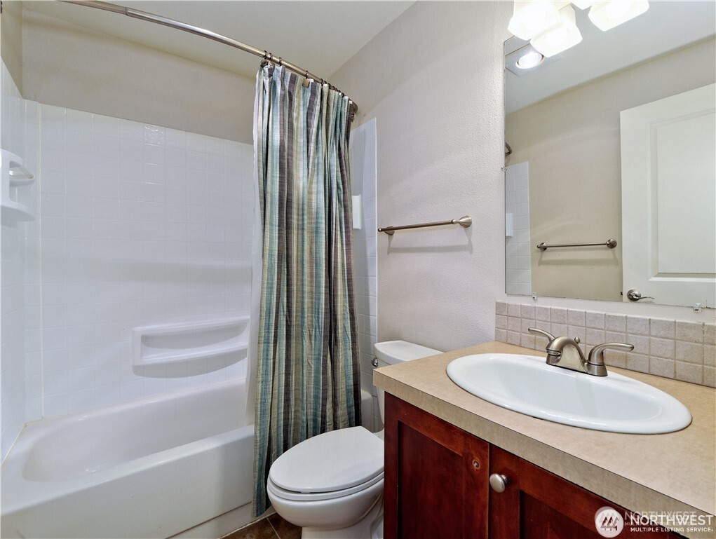 Residential Lease in Des Moines 4