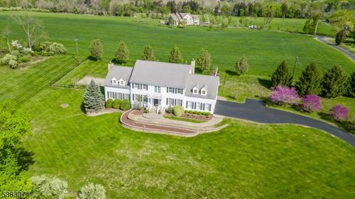 3 Covered Bridge Rd, Stockton, NJ, 08559-1521 | Card Image
