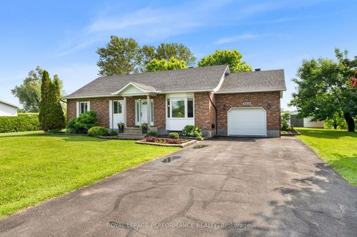 4593 Boundary Rd, Carlsbad Springs, ON, K0A1K0 | Card Image