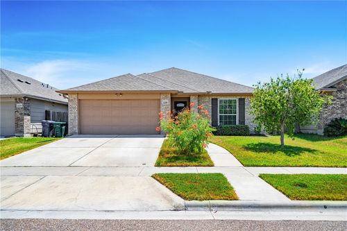 2210 Spoonbill Dr, Corpus Christi, TX, 78414-3015 | Card Image