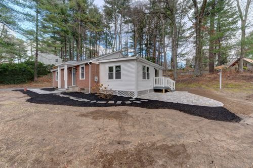 4 Ravine Road, Farmington, CT, 06085 | Card Image