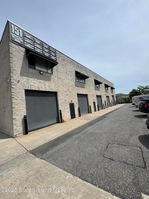 151 Industrial Loop, Staten Island, NY, 10309-1142 | Card Image