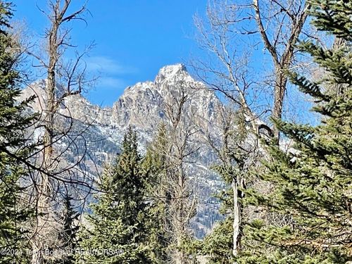 250 E Phelps Canyon Rd, Jackson, WY, 83001-9018 | Card Image