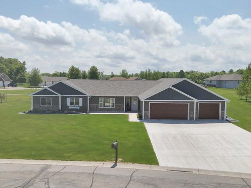 1932 Clear Creek Boulevard, Detroit Lakes, MN, 56501 | Card Image