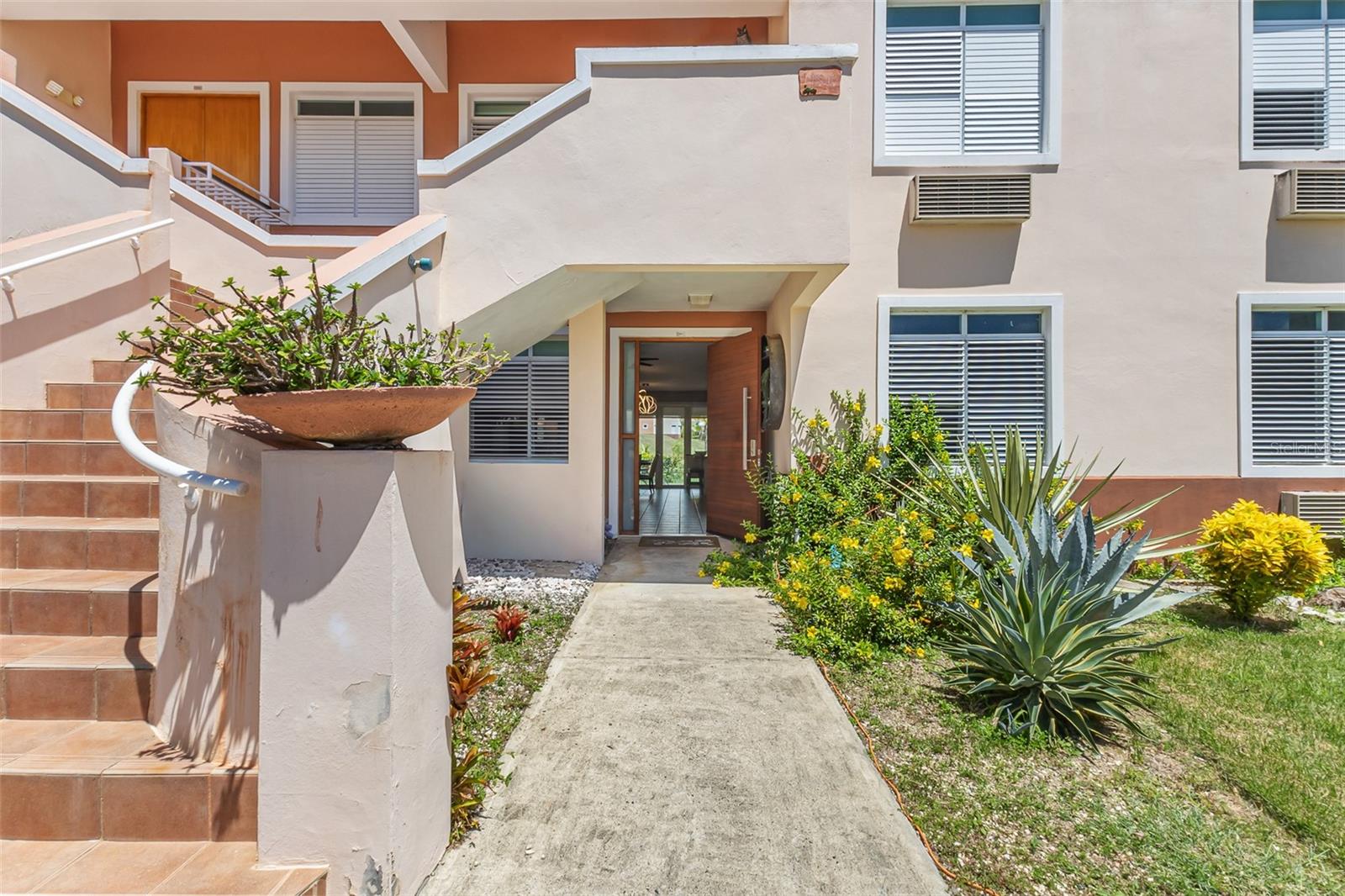 Residential en venta en HUMACAO, 180 PALMAS DRIVE, 1552 m²