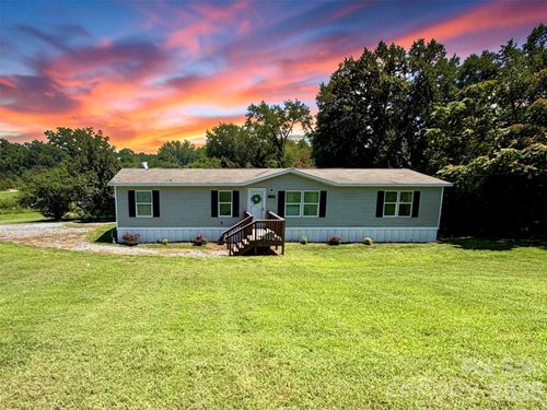 2400 Rock Rd, Rutherfordton, NC, 28139-8139 | Card Image