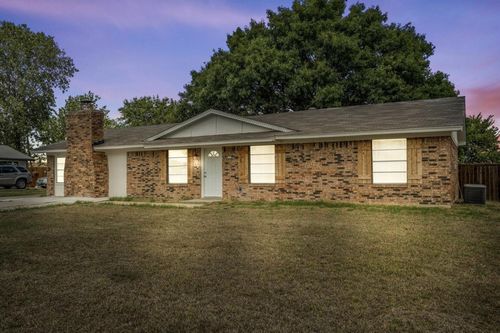 810 S Western Hills Dr, Howe, TX, 75459-2856 | Card Image