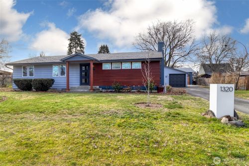 1320 Whitman St, Walla Walla, WA, 99362-3524 | Card Image