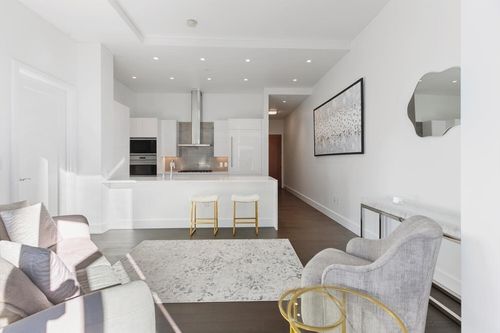 ph1h-50 Liberty Dr, Boston, MA, 02210-1339 | Card Image