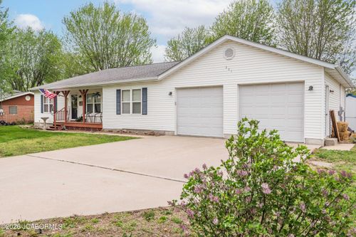 301 N Belle Ave, BELLE, MO, 65013-3458 | Card Image