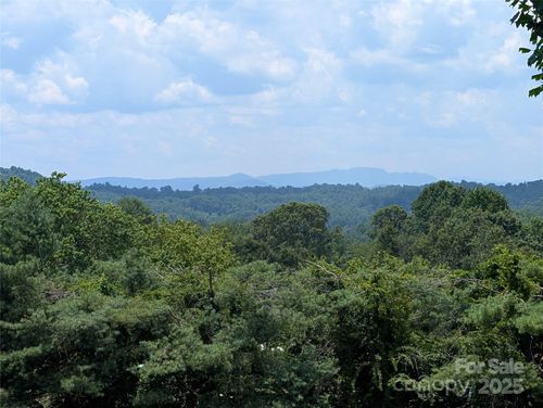 403 Union Hill Rd, Hendersonville, NC, 28792-5480 | Card Image