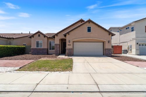 2095 Macedo St, Manteca, CA, 95337-9209 | Card Image