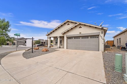 4949 Joe Castillo St, El Paso, TX, 79938-2791 | Card Image