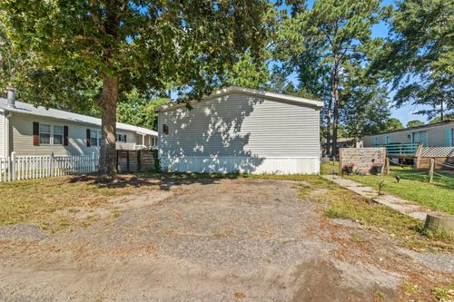 4 Keel Ln, Murrells Inlet, SC, 29576-7821 | Card Image