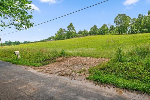 908 Earl Broady Rd, Evensville, TN, 37332 | Card Image