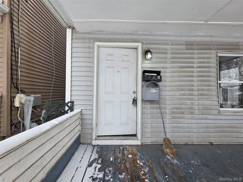 190 Winnikee Ave, Poughkeepsie, NY, 12601-2761 | Card Image