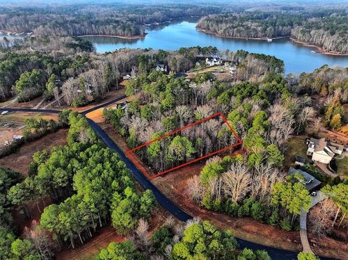 158 S B Harrison Ln, Henderson, NC, 27537-4010 | Card Image