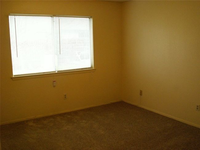 A - 2002 Leeann Dr, Home with 2 bedrooms, 1 bathrooms and 1 parking in Austin TX | Image 11