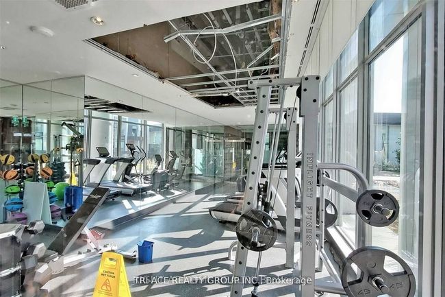 705 - 117 Mcmahon Dr, Condo with 1 bedrooms, 1 bathrooms and 1 parking in North York ON | Image 14