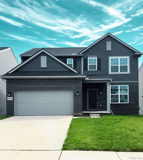 9480 White Tail Dr, Ypsilanti, MI, 48197-8251 | Card Image