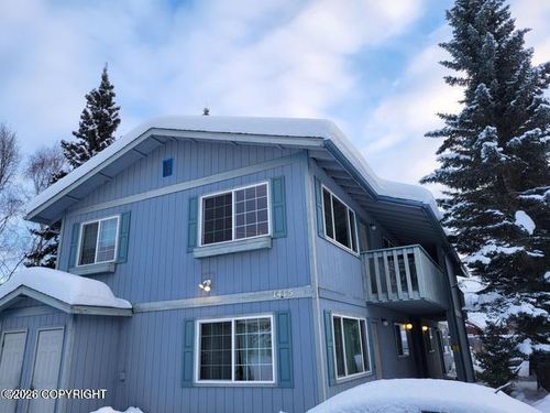 1-1415 Latouche St, Anchorage, AK, 99501-5578 | Card Image