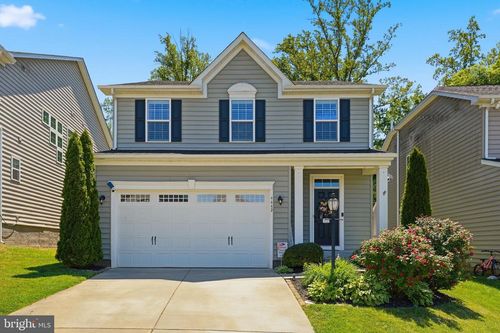 4442 Sunset Dr, CHARLOTTESVILLE, VA, 22911-2402 | Card Image