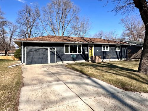 306 N Elm St, Marshall, MN, 56258-1430 | Card Image