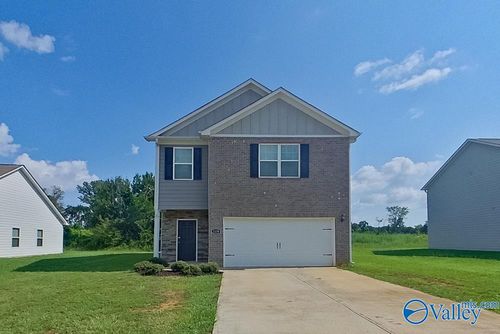 1139 Freedom Pkwy, Montevallo, AL, 35115-8653 | Card Image