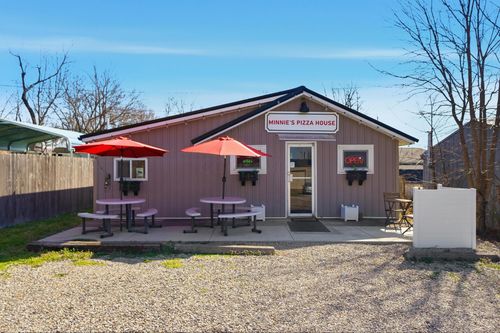 13034 King Rd Ne, Thornville, OH, 43076-8126 | Card Image