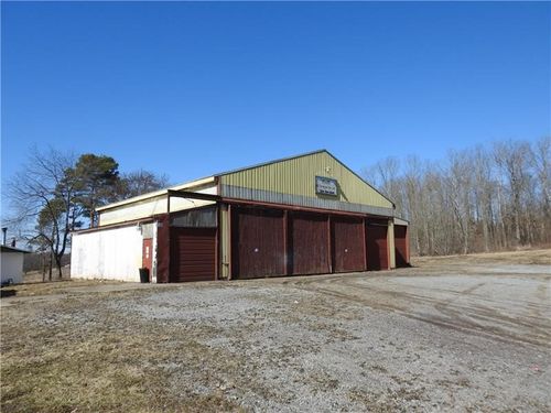 124 Smith Rd, Slippery Rock, PA, 16057-4628 | Card Image