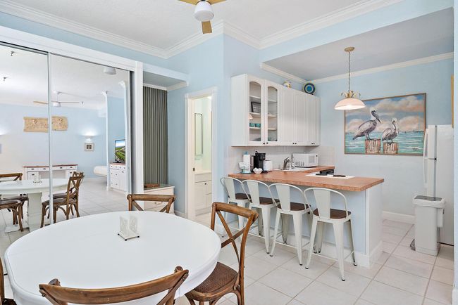 1050 - 235 Sunrise Ave, Condo with 1 bedrooms, 1 bathrooms and null parking in Palm Beach FL | Image 6