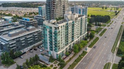 401 - 1600 Charles St, Condo with 1 bedrooms, 2 bathrooms and 1 parking in Whitby ON | Image 2